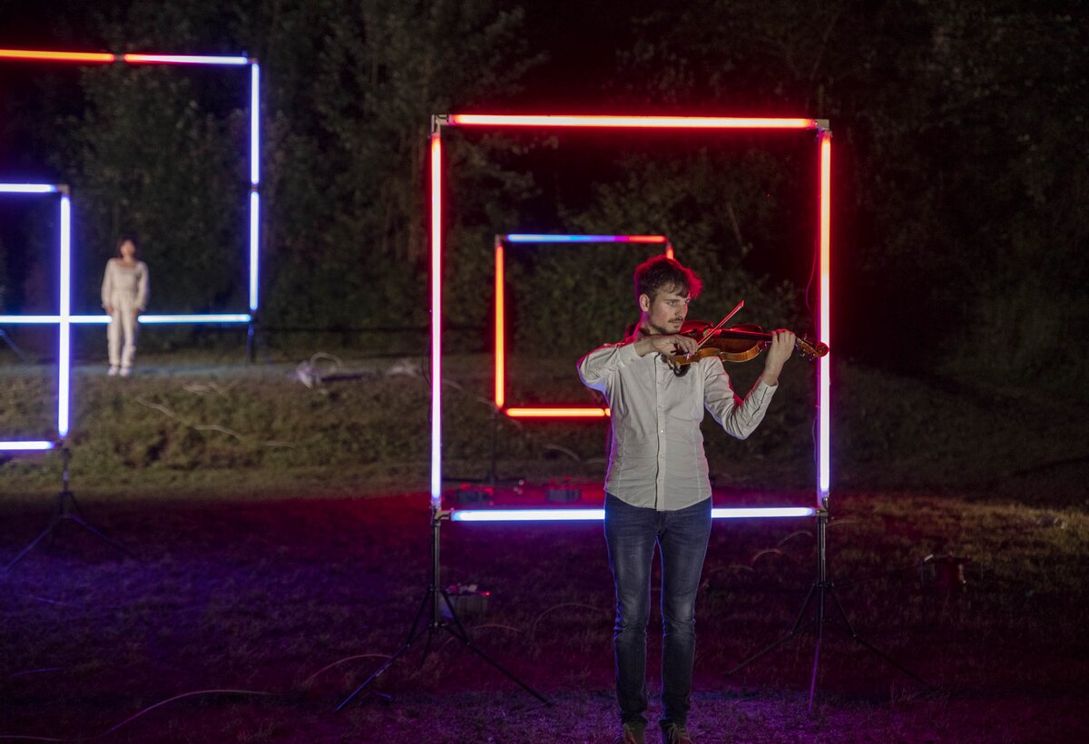 Musikvideo InterStella | © ©fachbereich-gestaltung-fhv Musikvideo InterStella | © ©fachbereich-gestaltung-fhv