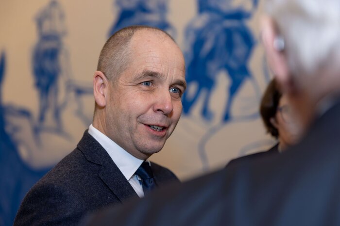 7. Business Summit mit Holger Bonin | © IHS / Matphoto & FHV Porträbild von Holger Bonin Vortragender beim 7. Business Summit Beyond Boundaries - Diversität als Chance und Herausforderung in der Führung | © IHS / Matphoto & FHV