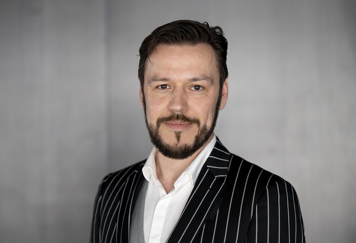 Portraitbild von Fabian Rebitzer | © Markus Ilg