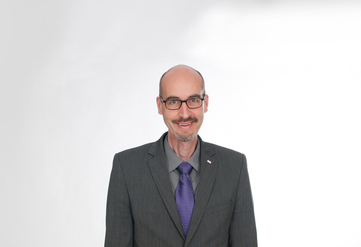 Speaker Stephan Dreksektl at Check it Out 2024 | © FHO