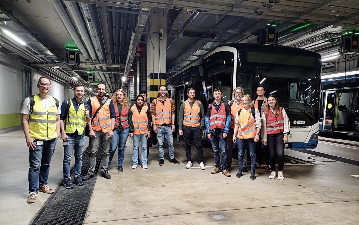 Bilateraler Austausch bei den Verkehrsbetrieben Zürich. | © FHV