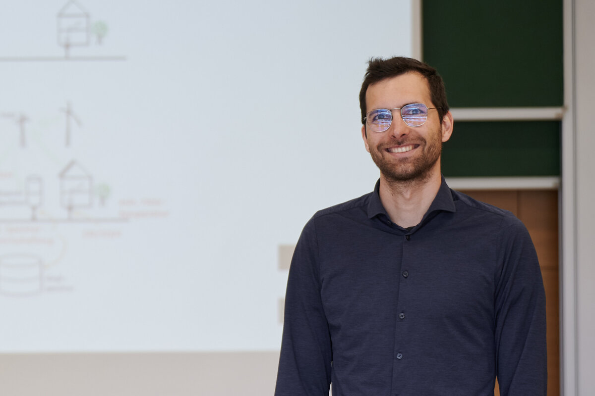Projektleiter Elias Eder aus dem Forschungszentrum Energie. | © FHV