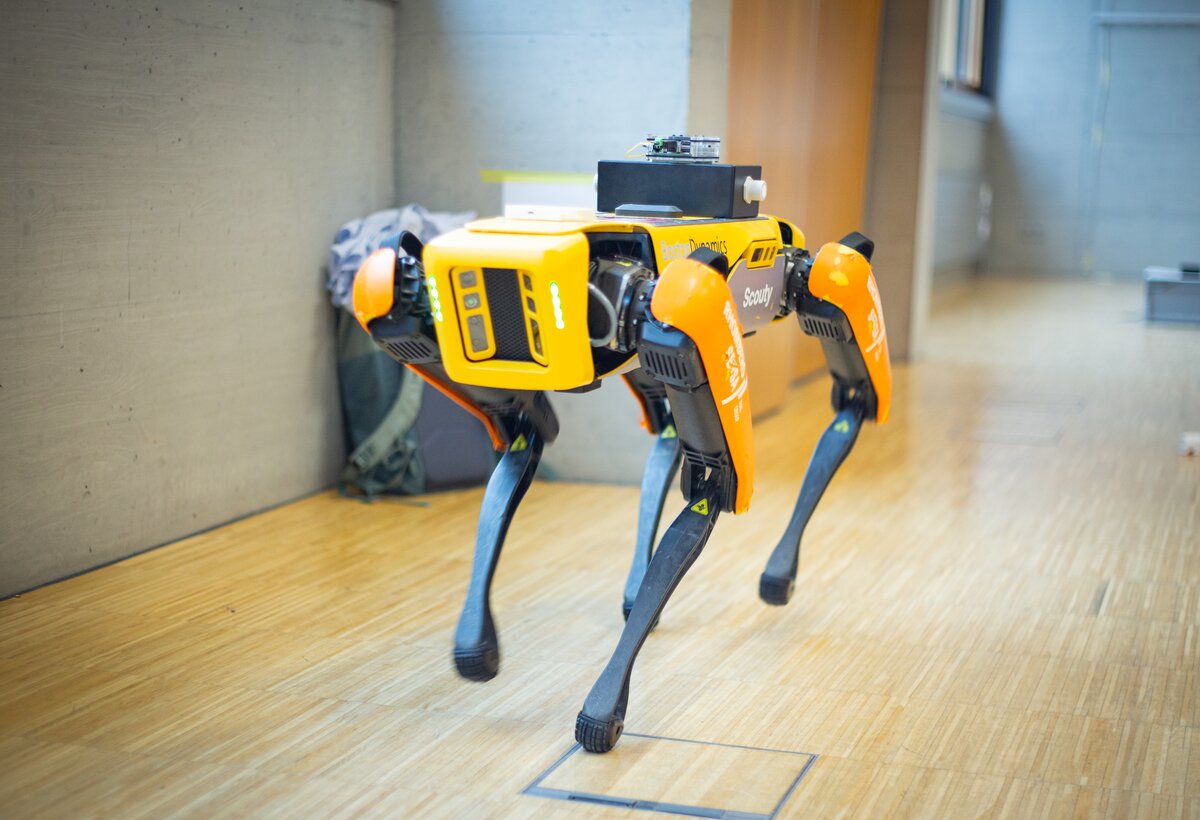 Boston Dynamics SPOT | © Johanna Eppler Roboterhund SPOT | © Johanna Eppler