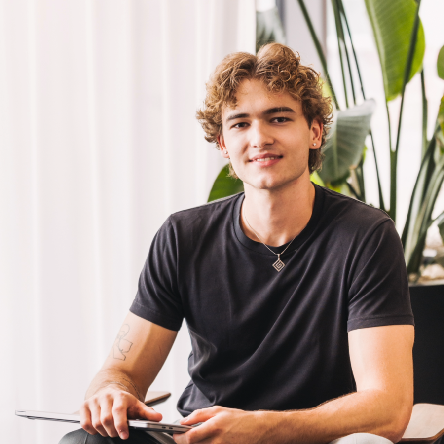 Foto von Student Ambassador Elias. | © FHV  / Lamprecht
