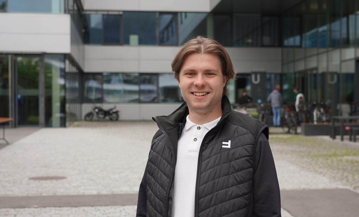 Portrait Nicolas Schmidle | © FHV