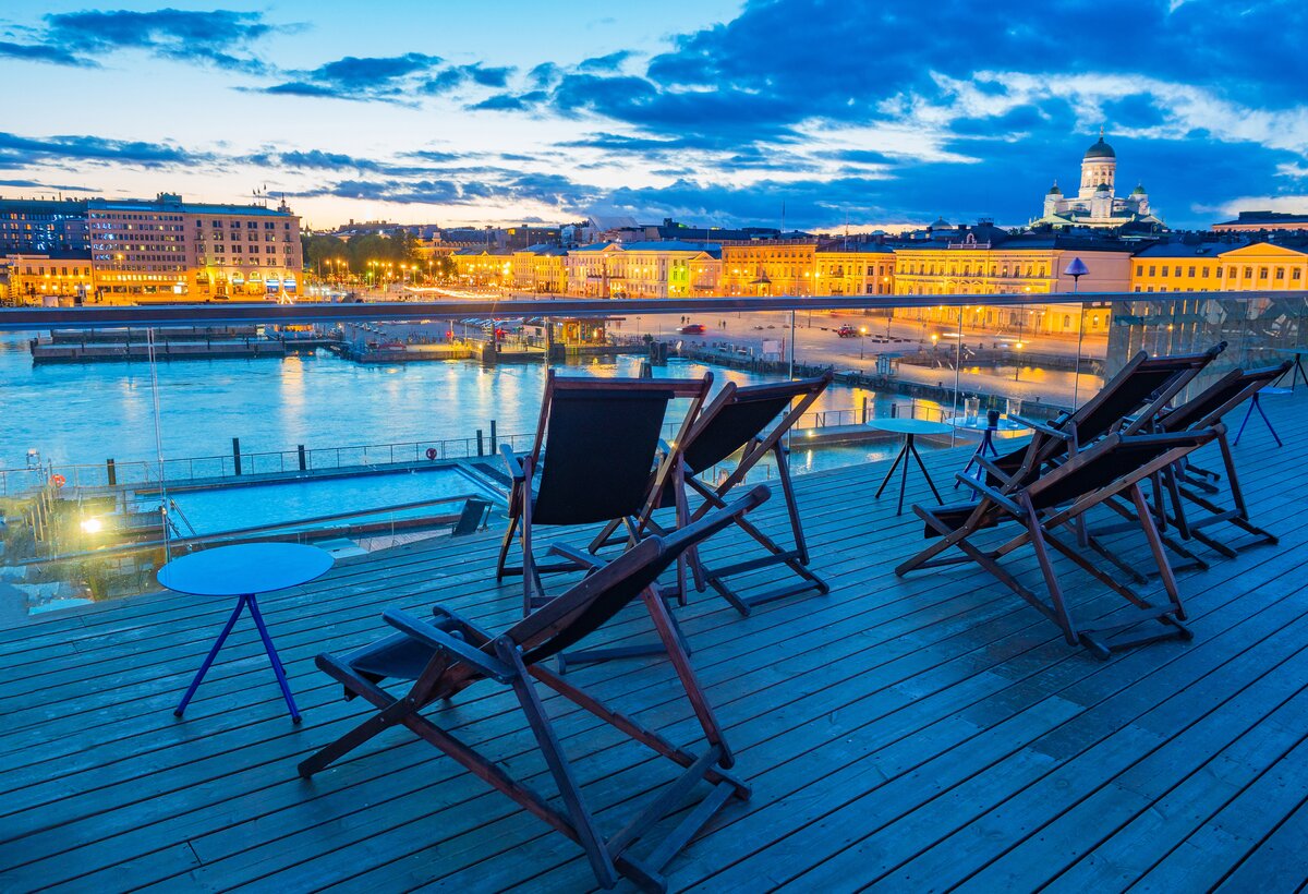 Studienreise Helsinki & Talinn - Abendstimmung Hafen Helsinki | © Grispb – stock.adobe.com