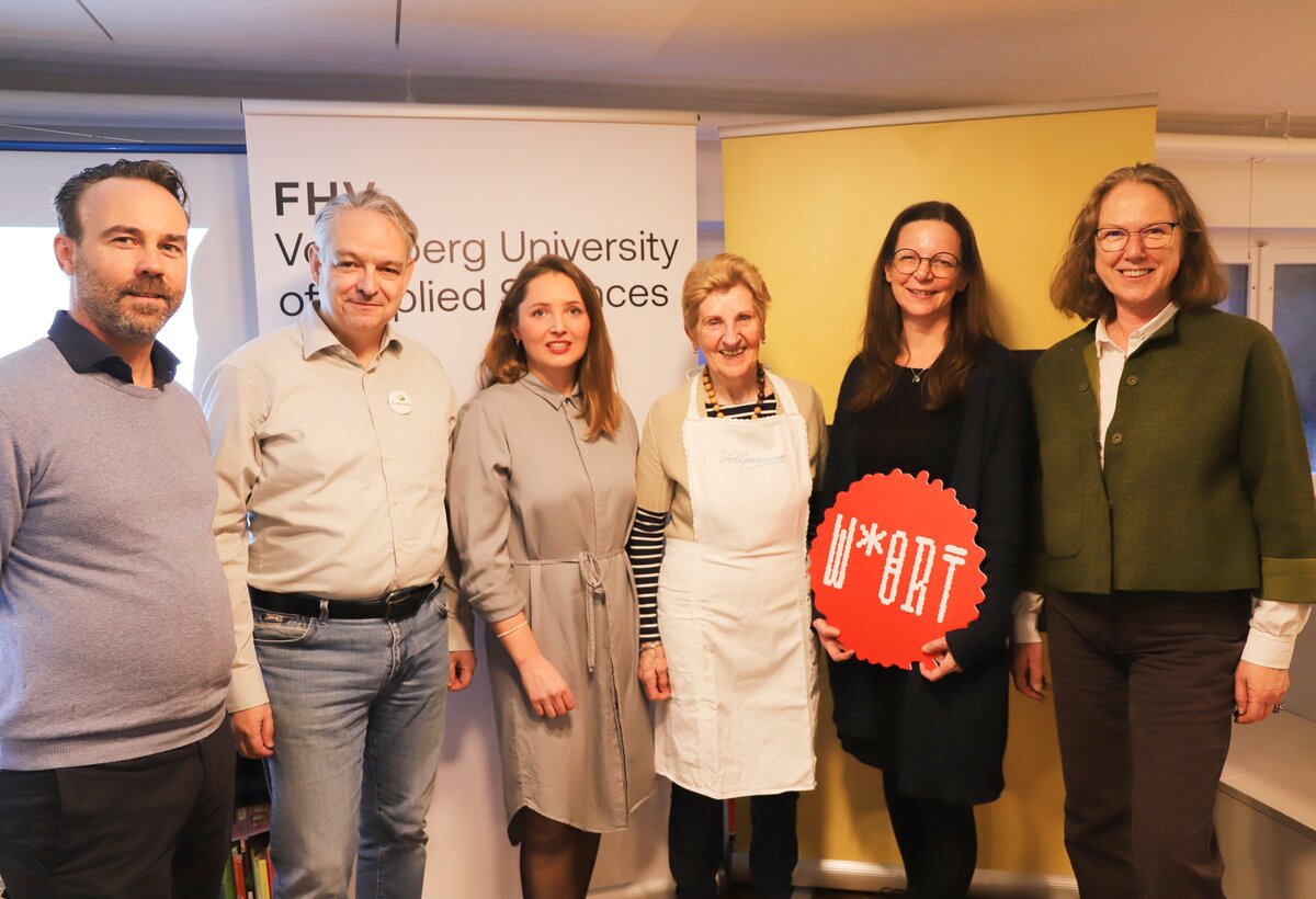 Robert Moosbrugger, Gernot Jochum-Müller, Julia Krenmayr, Marianne Hofmann, Gabriele Hampson und Erika Geser-Engleitner.