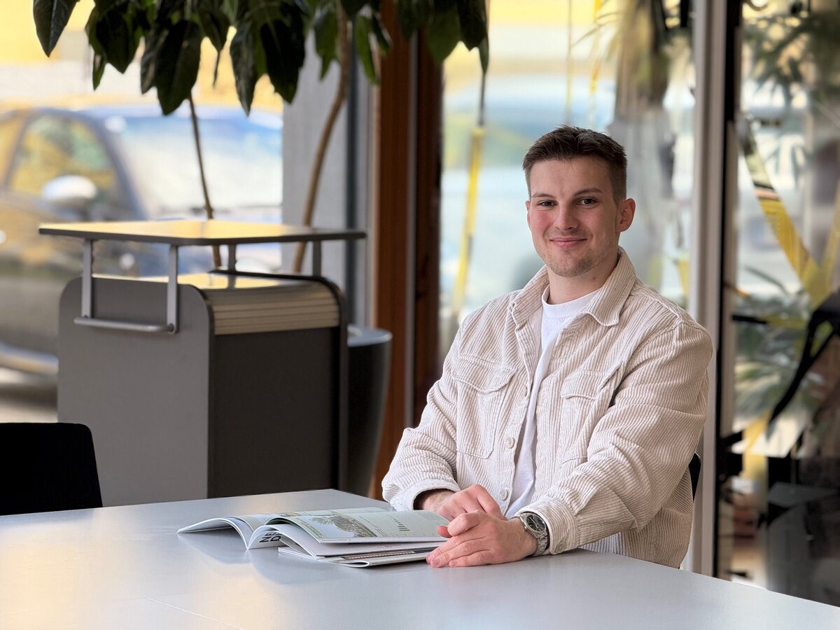 Nick Hämmerle arbeitet als Nachhaltigkeitsmanager bei der Rhomberg Bau Holding. | © FHV/Rhomberg