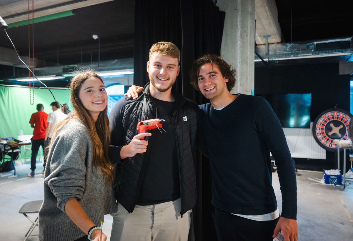 Florian Tagwerker mit zwei weiteren RUN-EU Studenten.