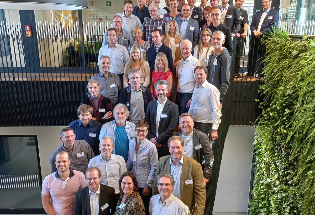 Gruppenbild Mitgliedertreffen Photonics Austria