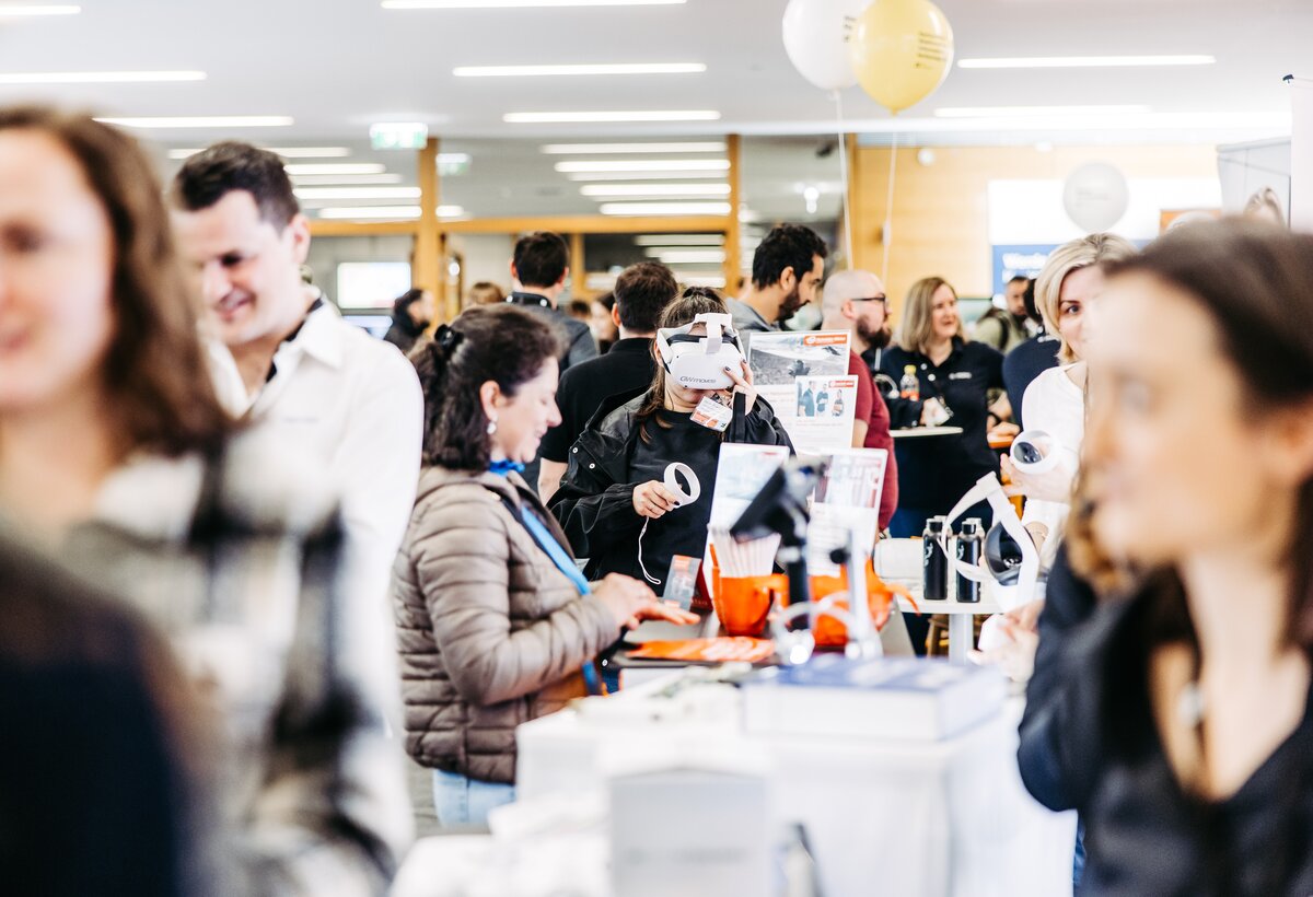 Volles Haus bei der FHV Jobmesse 2024