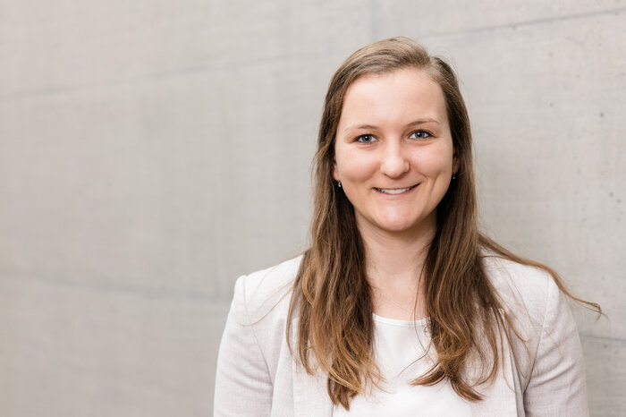 Mitarbeiterfoto von Bayer Sofie.