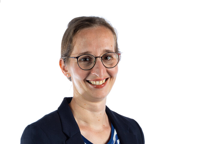 Das ist das Mitarbeiterfoto von Hofer Tammerl Nina.