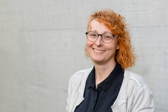 Mitarbeiterfoto von Holzer Winifred | © Nina Broell / FHV