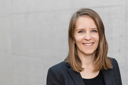 Das ist das Mitarbeiterfoto von Schneider Nina. | © Nina Bröll | FHV