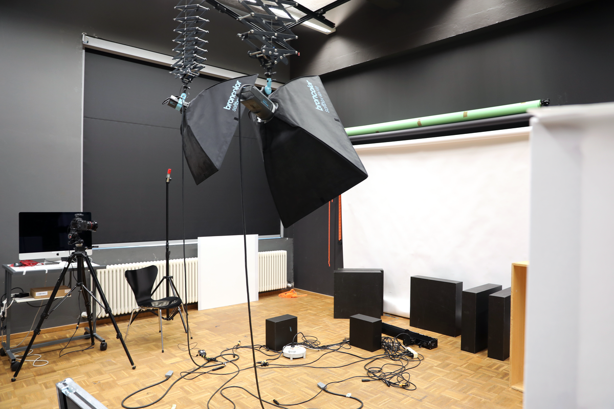 Fotostudio InterMedia Fachbereich Gestaltung FHV | © ©fachbereich-gestaltung-fhv